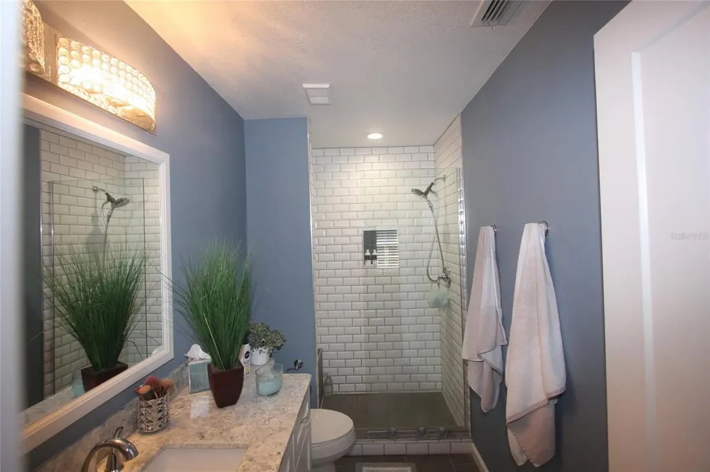 810 Loch Calder Apopka FL 32712
