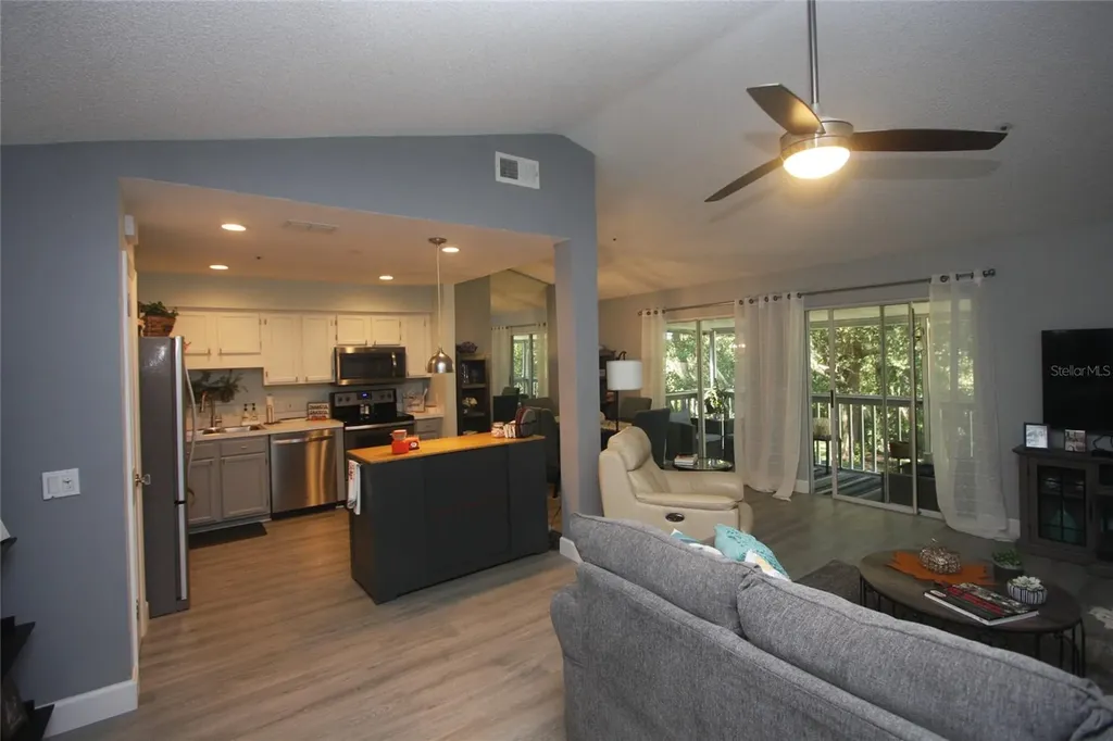 810 Loch Calder Apopka FL 32712