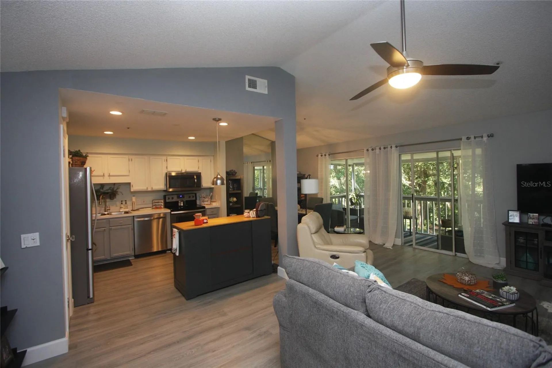 810 Loch Calder Apopka FL 32712