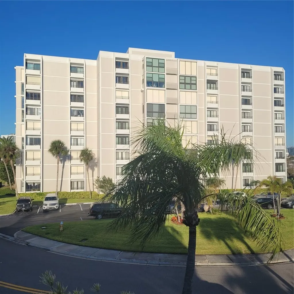 855 Bayway Boulevard Clearwater Beach FL 33767
