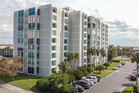 855 Bayway Boulevard Clearwater Beach FL 33767