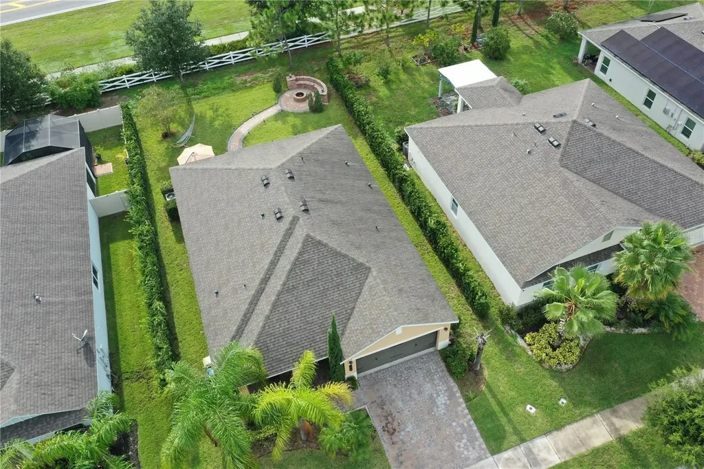 1942 Stillwood Way St Cloud FL 34771