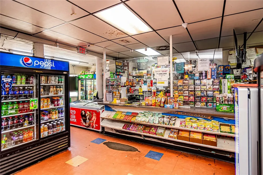 21 N 7th Street Haines City FL 33844