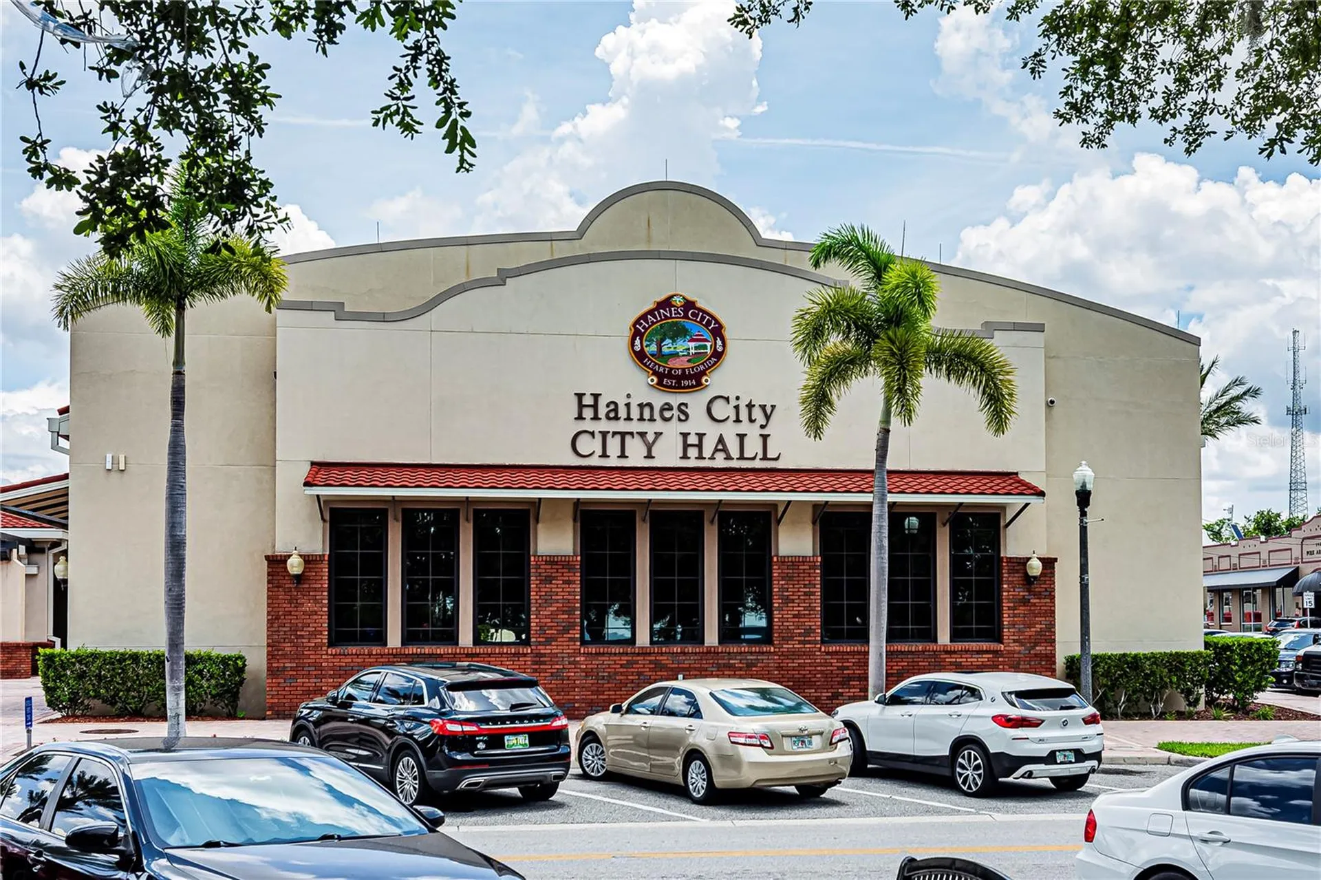 21 N 7th Street Haines City FL 33844