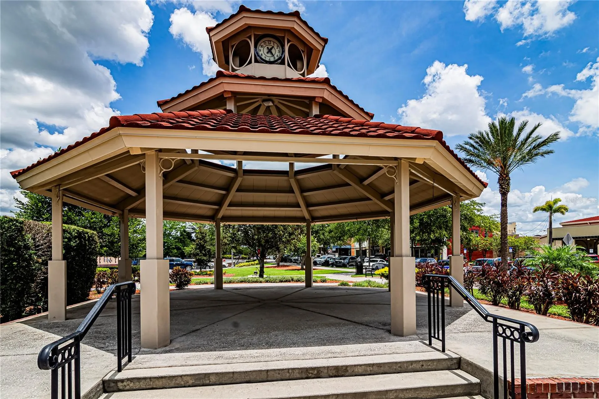 21 N 7th Street Haines City FL 33844