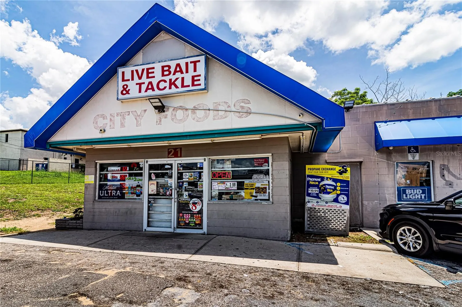 21 N 7th Street Haines City FL 33844