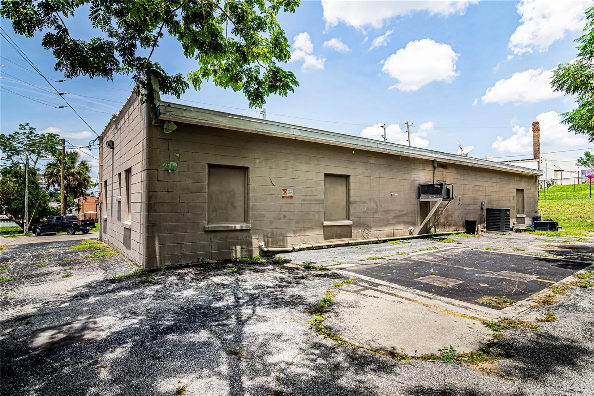 21 N 7th Street Haines City FL 33844