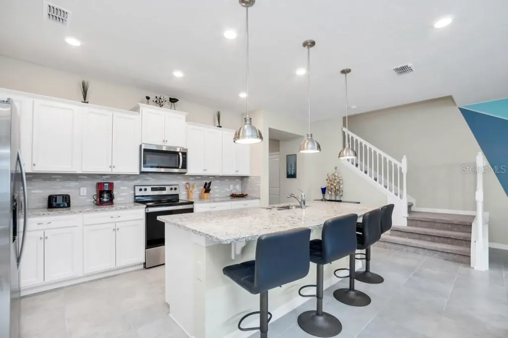 1320 Lava Tree Drive Davenport FL 33897