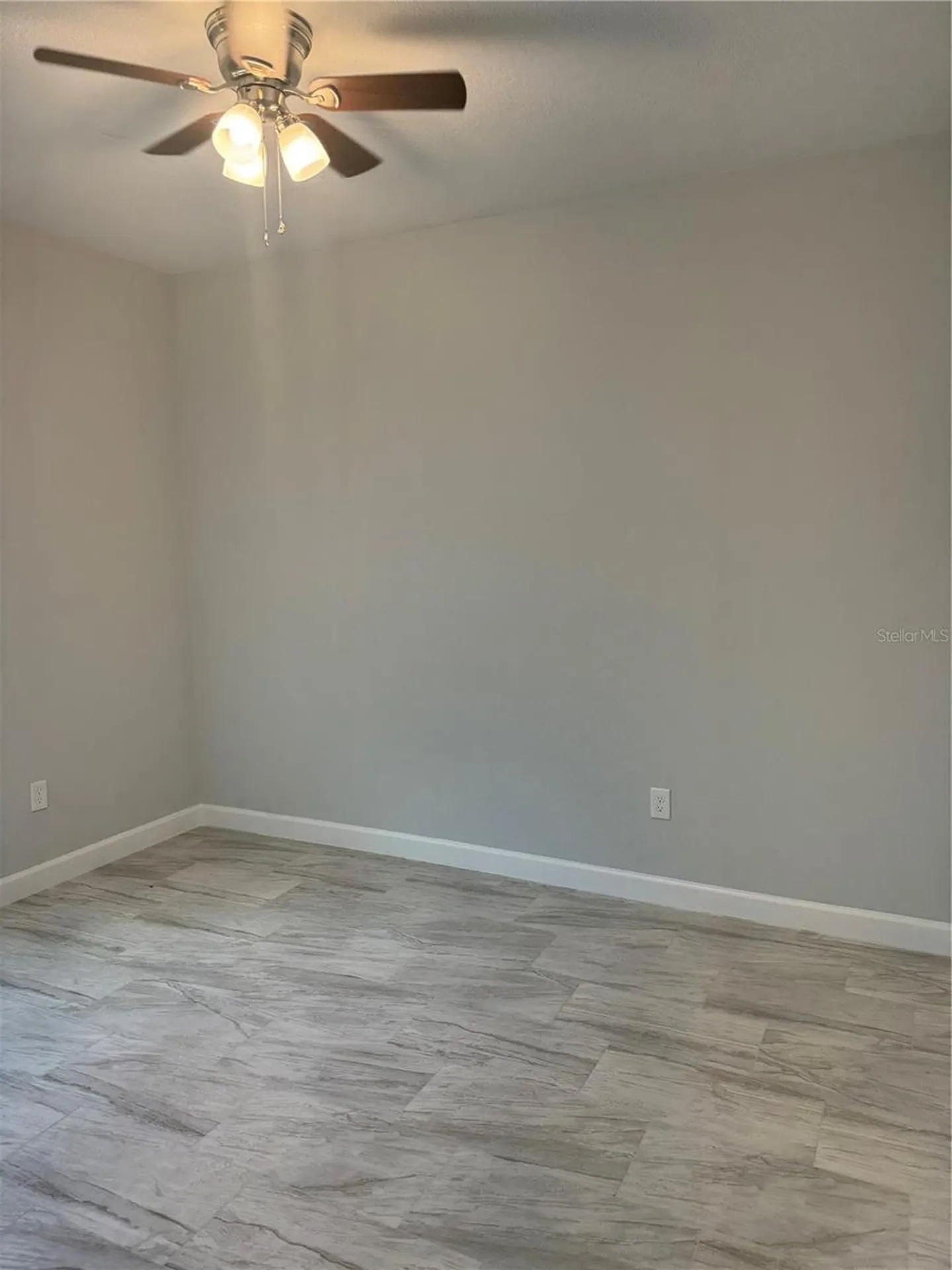 102 Brixham Court Kissimmee FL 34758