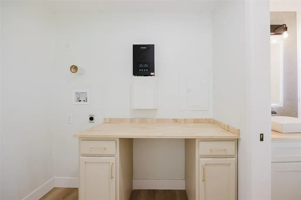 213 W Mckenzie Street Punta Gorda FL 33950