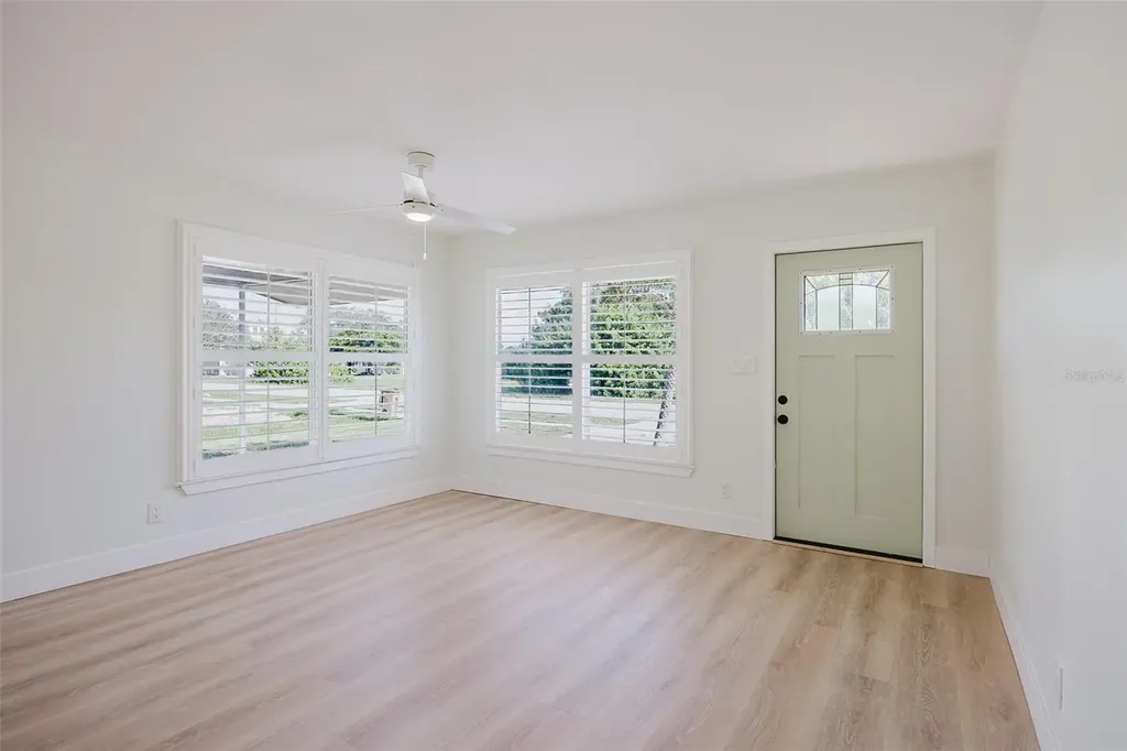 213 W Mckenzie Street Punta Gorda FL 33950