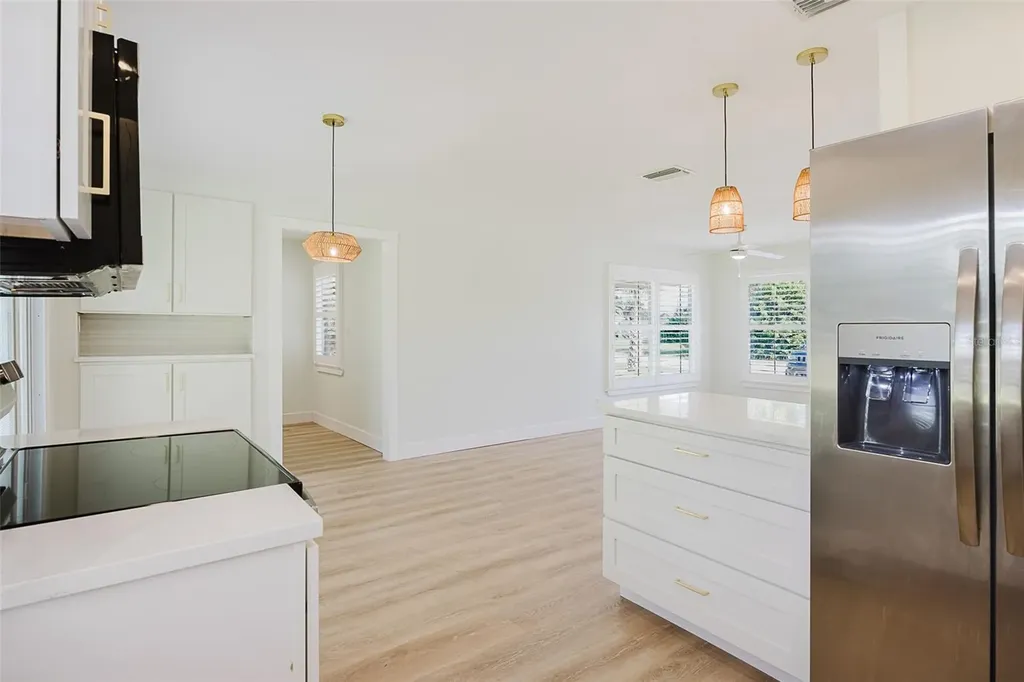 213 W Mckenzie Street Punta Gorda FL 33950