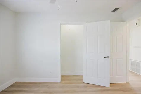 213 W Mckenzie Street Punta Gorda FL 33950