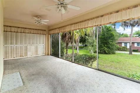211 S Central Avenue Umatilla FL 32784