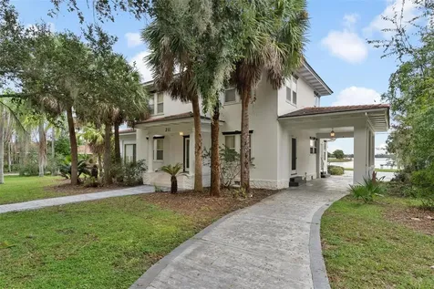 211 S Central Avenue Umatilla FL 32784