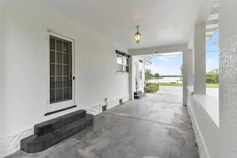 211 S Central Avenue Umatilla FL 32784