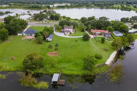 211 S Central Avenue Umatilla FL 32784