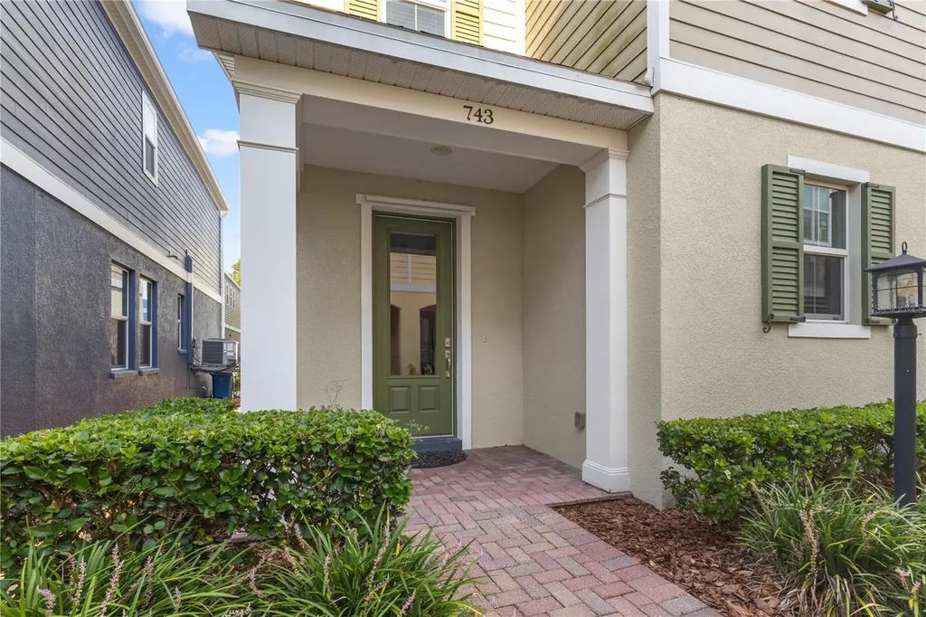 743 Jetstar Lane Oldsmar FL 34677