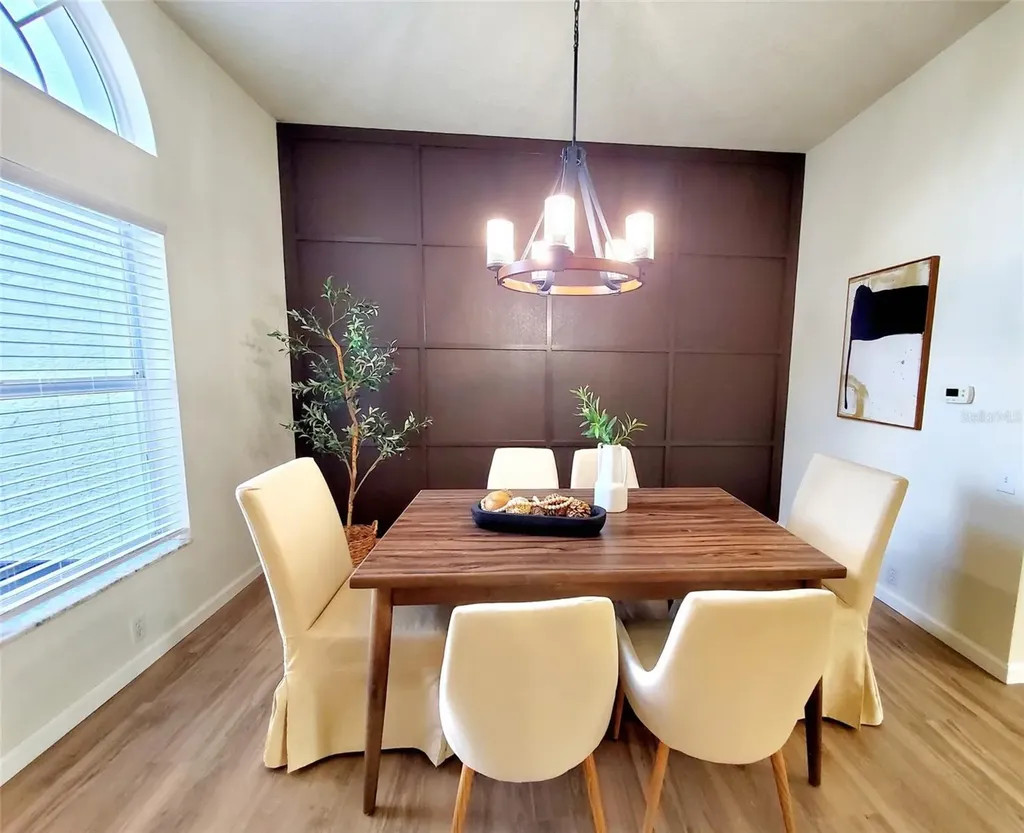 382 Waterford Circle E Tarpon Springs FL 34688