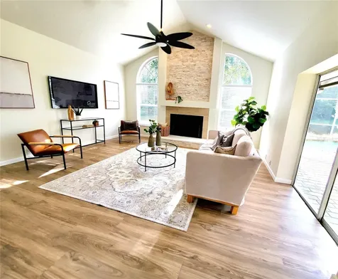 382 Waterford Circle E Tarpon Springs FL 34688