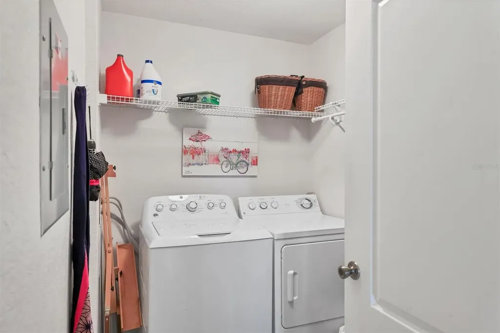 4166 Central Sarasota Parkway Sarasota FL 34238