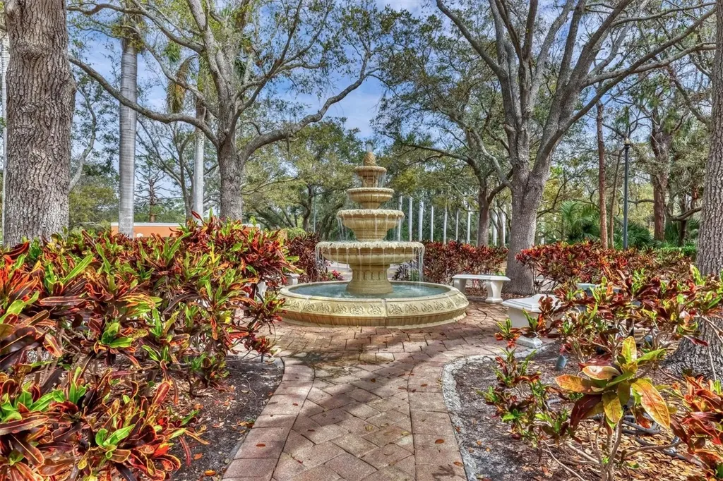 4166 Central Sarasota Parkway Sarasota FL 34238