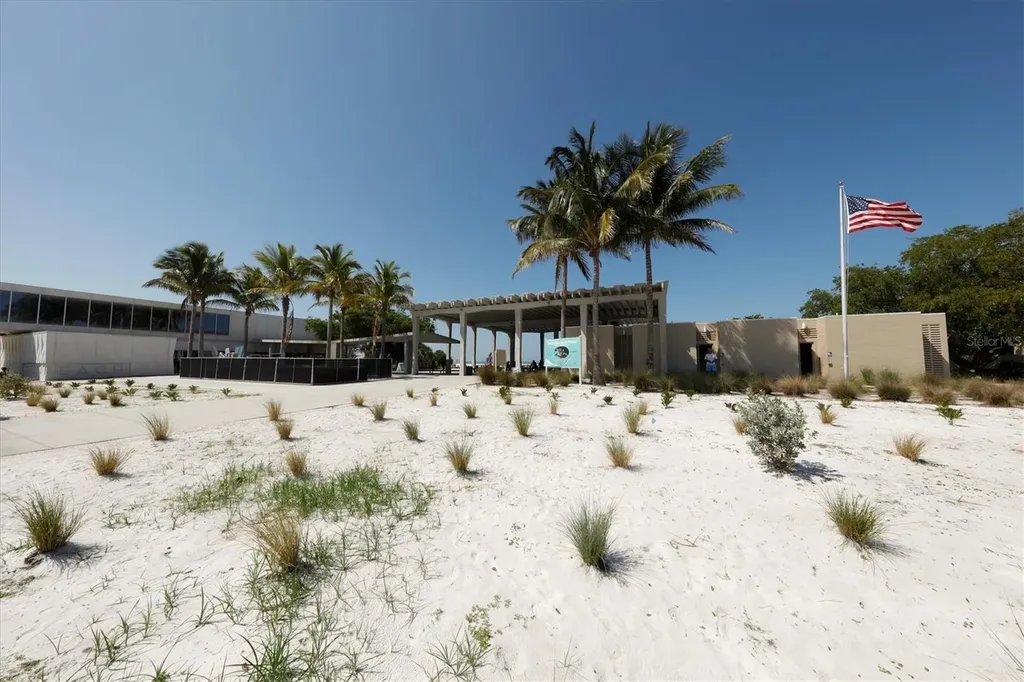 4166 Central Sarasota Parkway Sarasota FL 34238