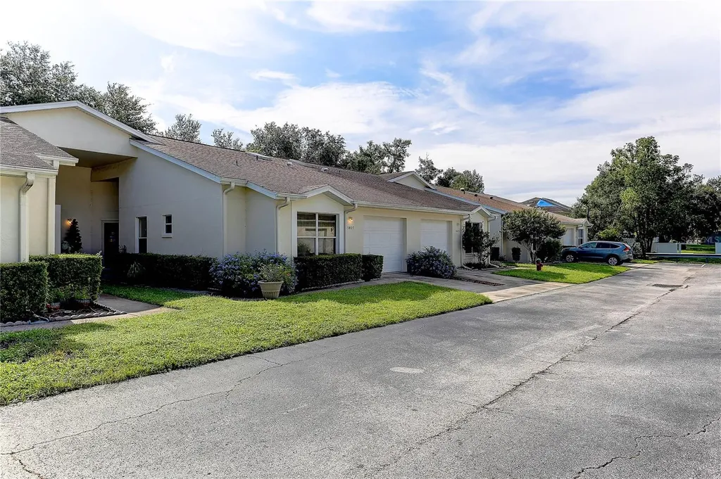 8405 Terrace Meadows Court Temple Terrace FL 33637