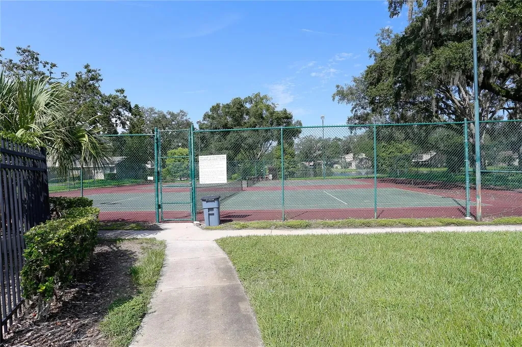 8405 Terrace Meadows Court Temple Terrace FL 33637