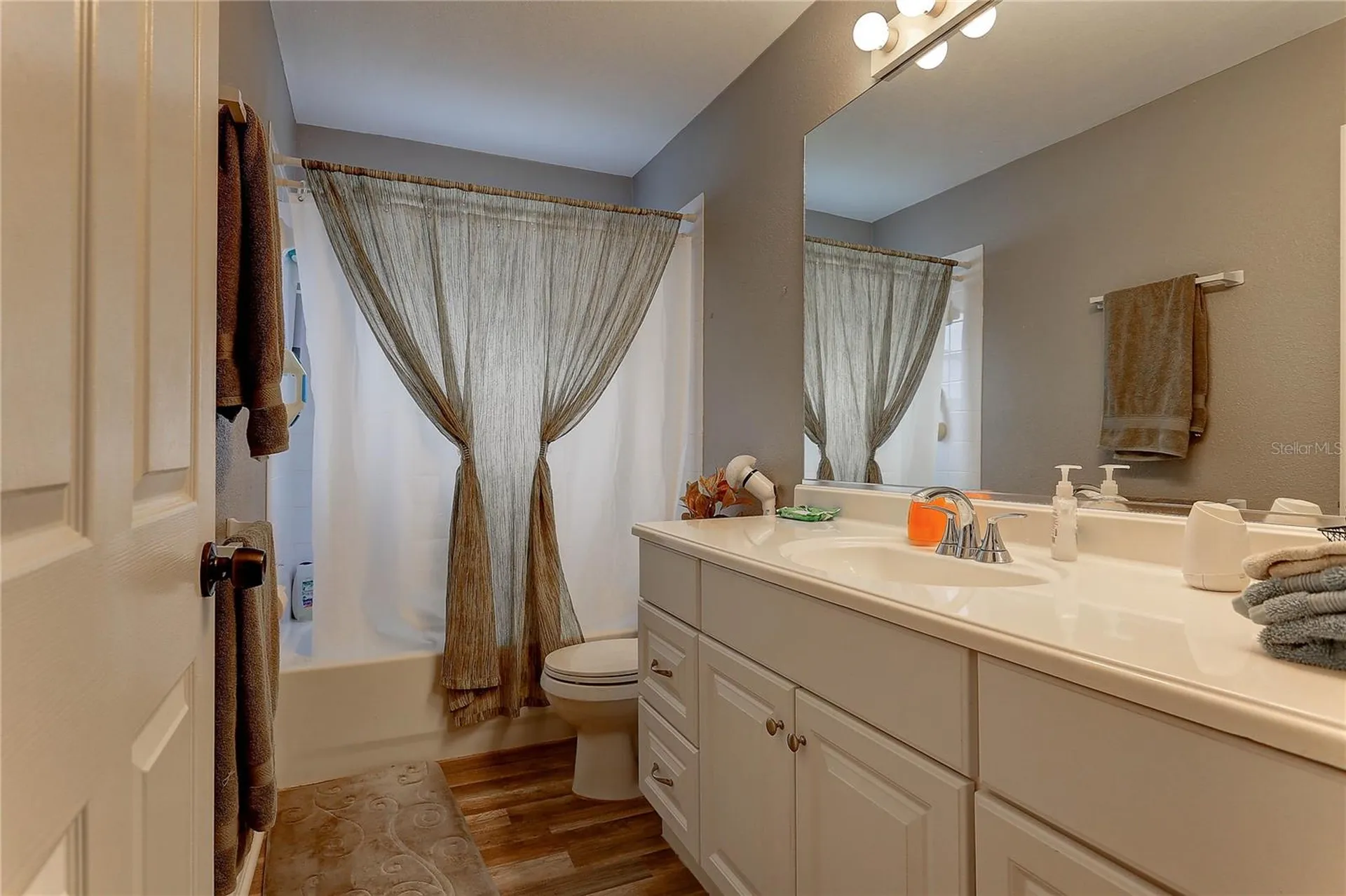 8405 Terrace Meadows Court Temple Terrace FL 33637