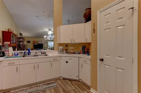 8405 Terrace Meadows Court Temple Terrace FL 33637
