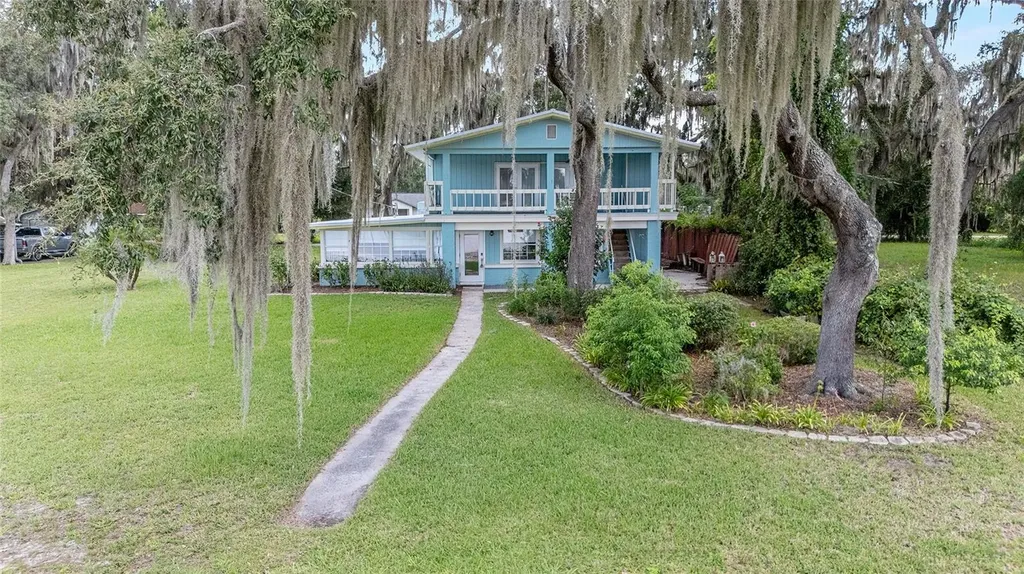 10399 NE 218th Lane Road Fort Mc Coy FL 32134