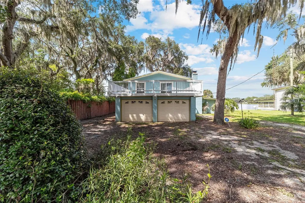10399 NE 218th Lane Road Fort Mc Coy FL 32134