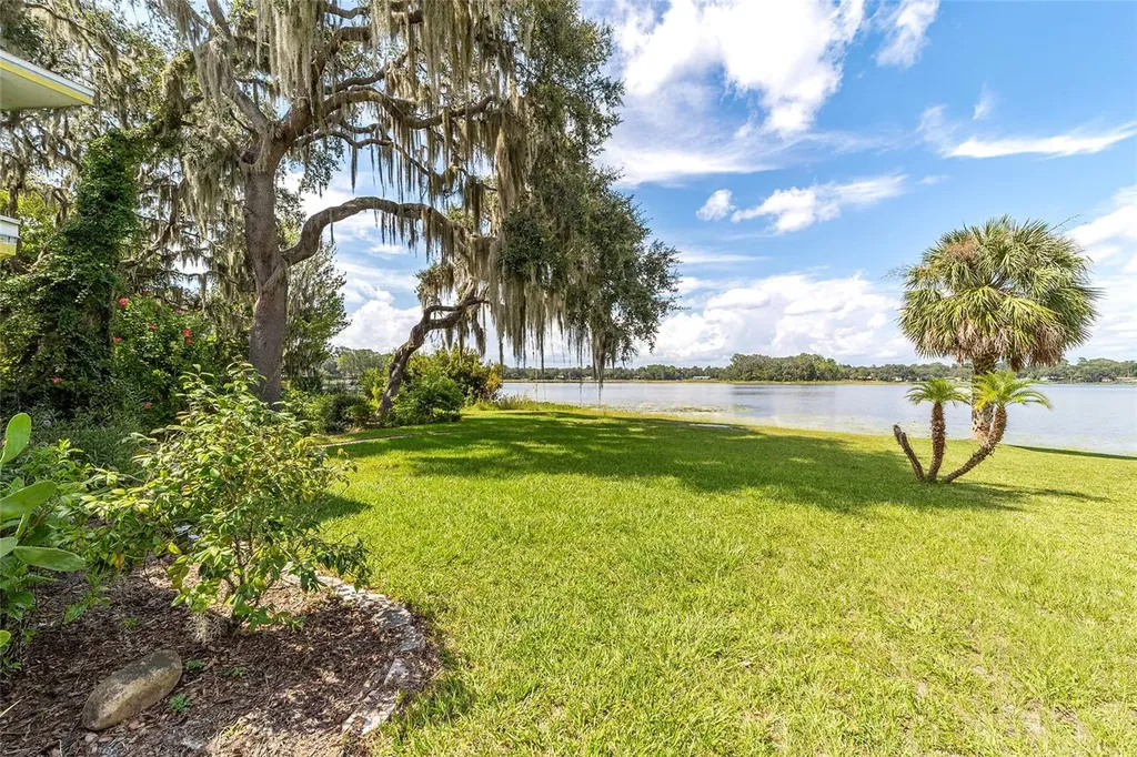 10399 NE 218th Lane Road Fort Mc Coy FL 32134