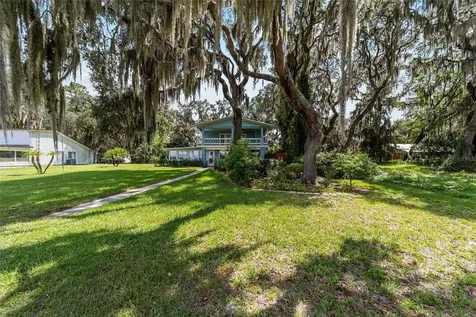 10399 NE 218th Lane Road Fort Mc Coy FL 32134