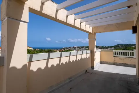 285 Palmas Inn Way Corner SE Humacao PR 00791