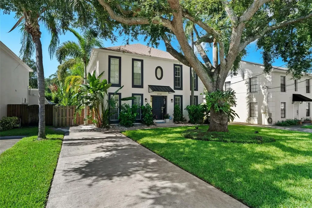 3114 W Knights Avenue Tampa FL 33611