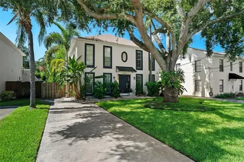 3114 W Knights Avenue Tampa FL 33611