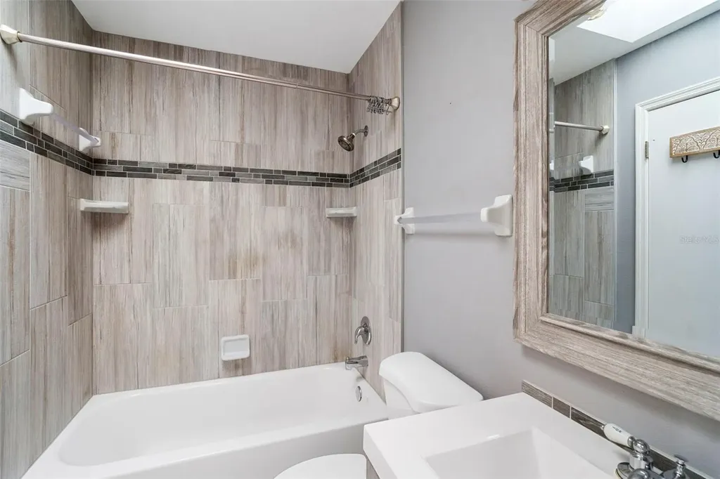 2033 Garwood Drive Orlando FL 32822