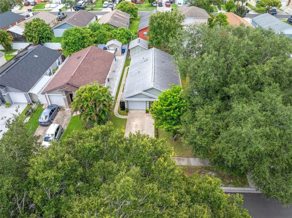 2033 Garwood Drive Orlando FL 32822