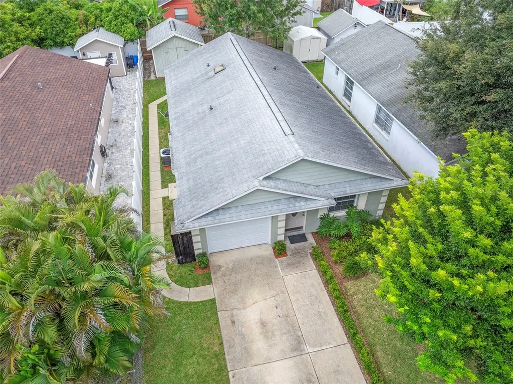 2033 Garwood Drive Orlando FL 32822