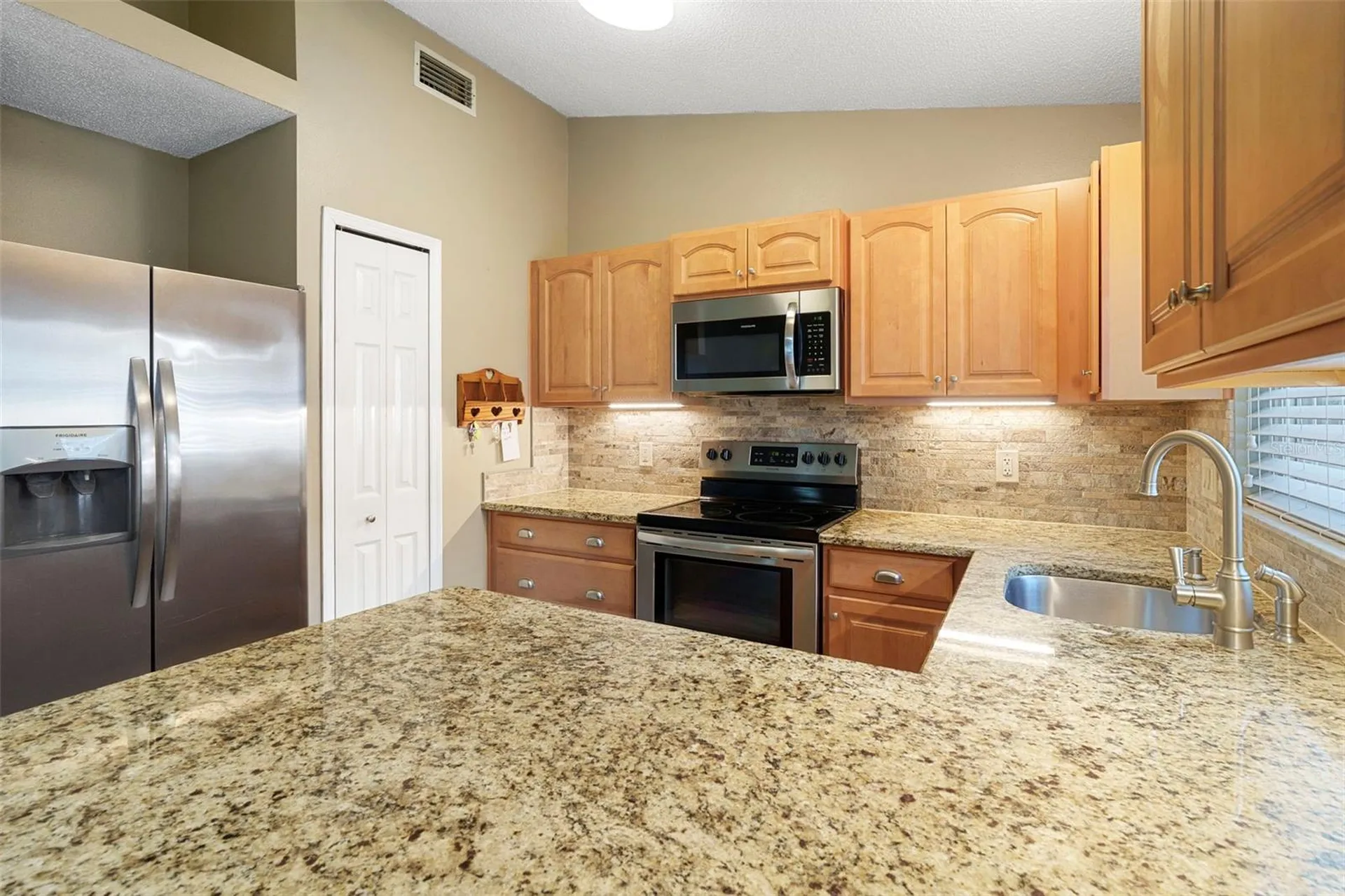 2033 Garwood Drive Orlando FL 32822