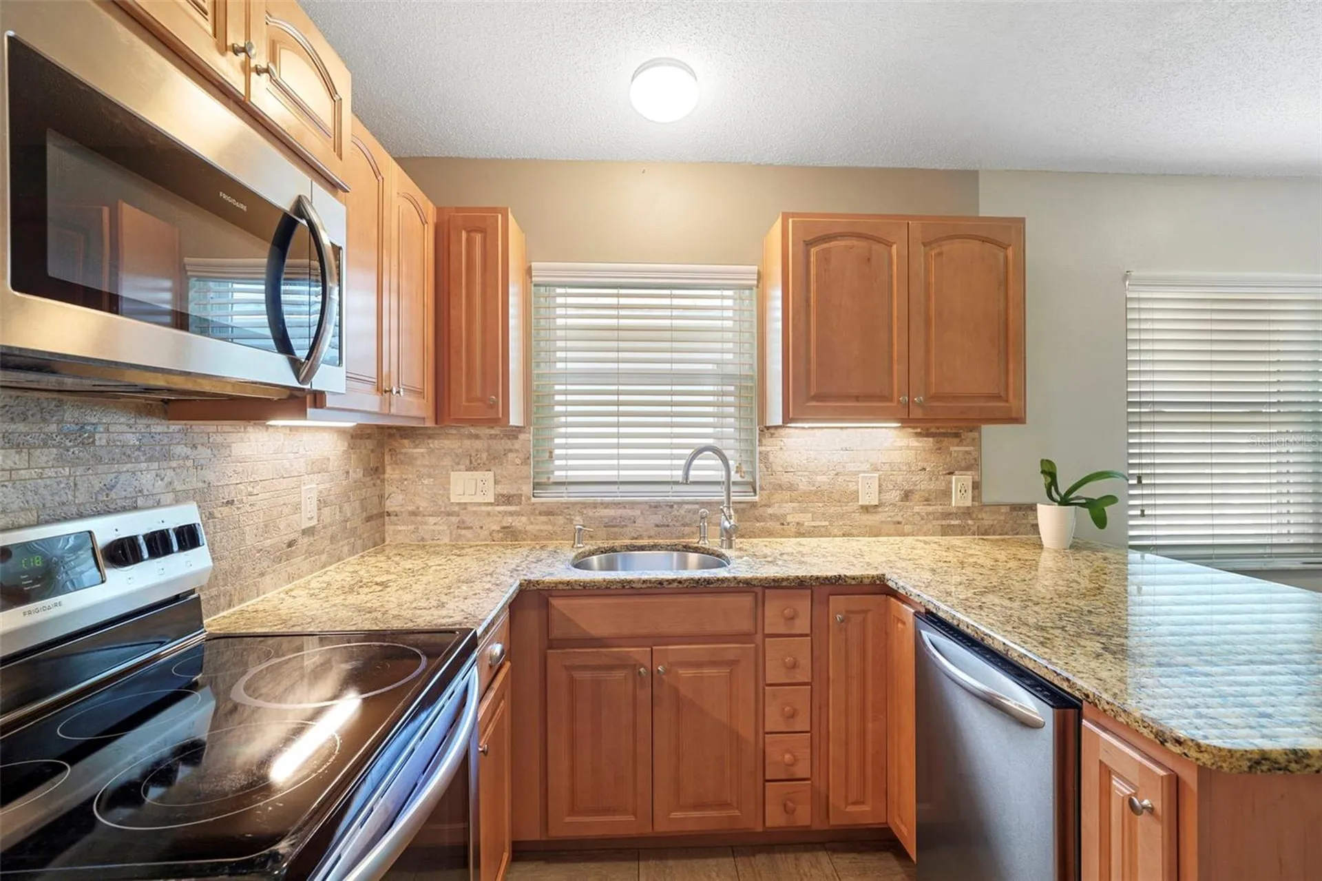 2033 Garwood Drive Orlando FL 32822