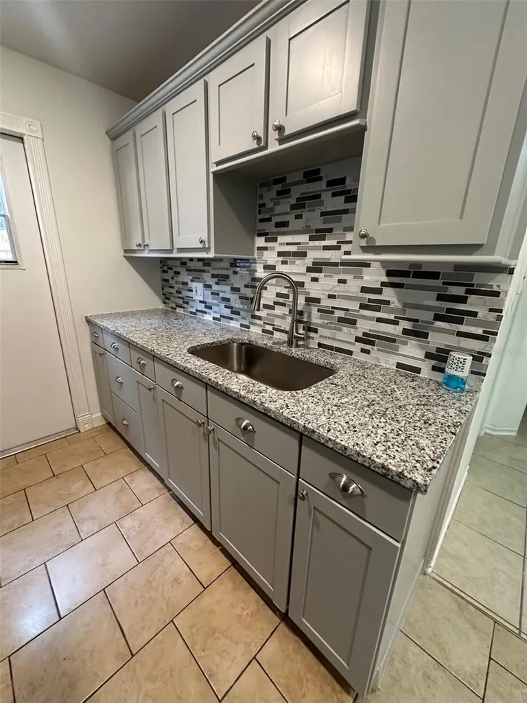 1716 E Kaley Avenue Orlando FL 32806