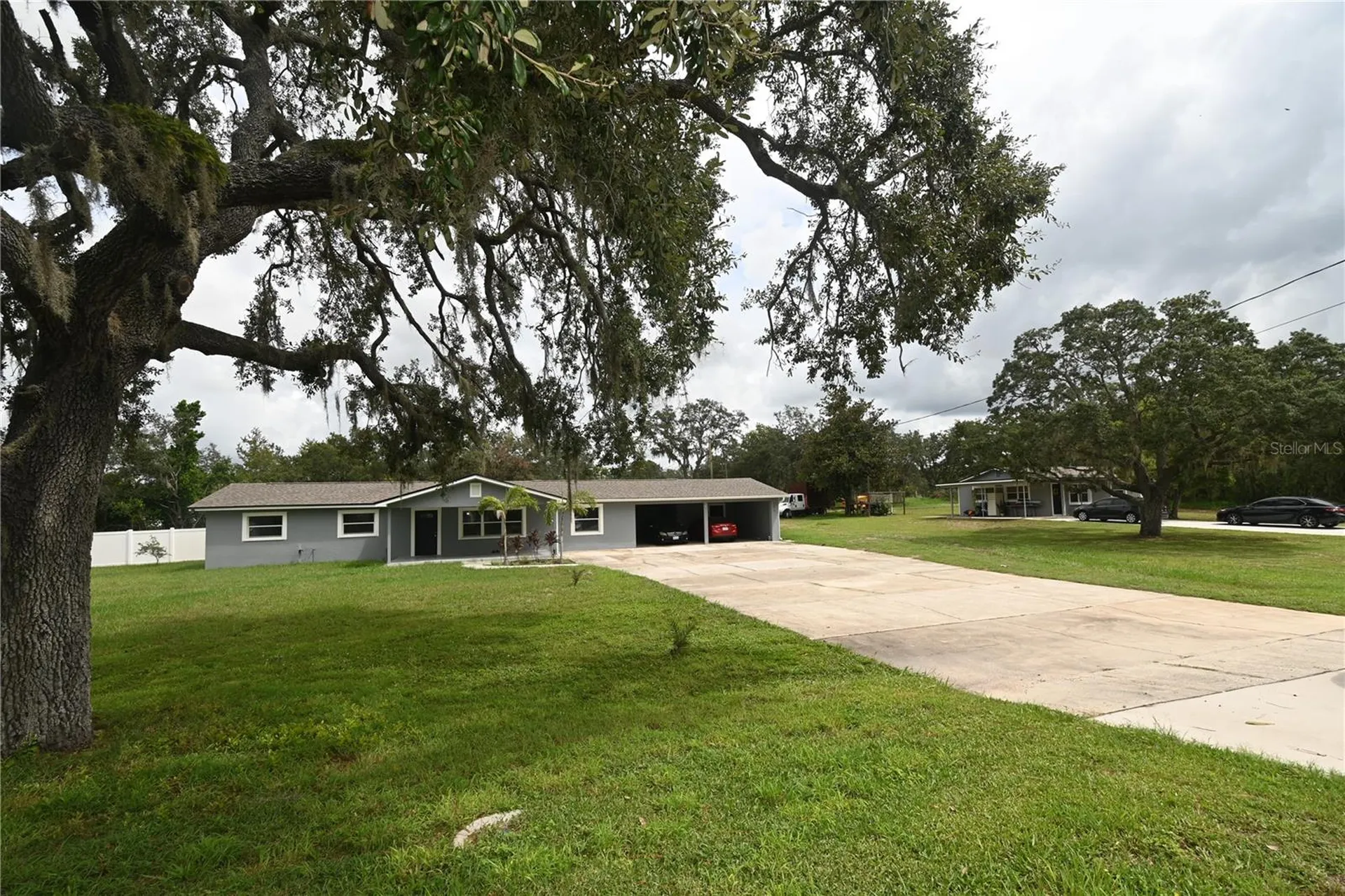 5372 E Johnson Avenue Haines City FL 33844