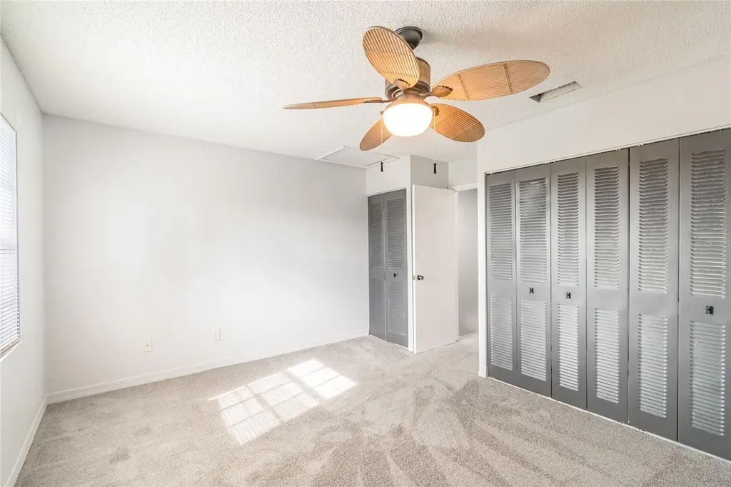 4907 W Mcelroy Avenue Tampa FL 33611