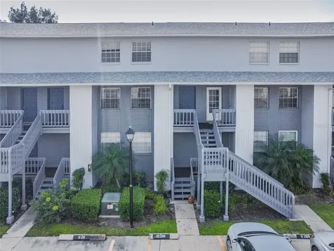 4907 W Mcelroy Avenue Tampa FL 33611