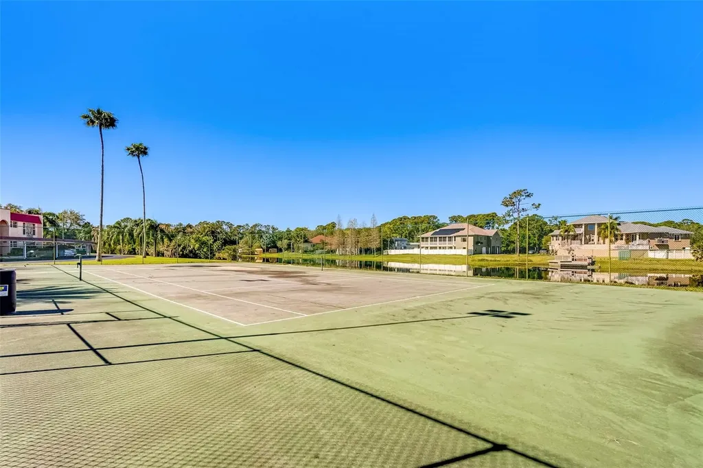206 Dogwood Circle Seminole FL 33777