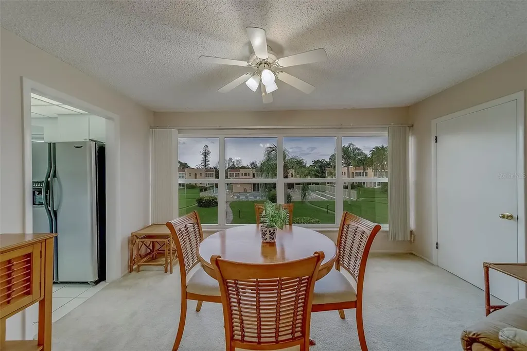 206 Dogwood Circle Seminole FL 33777