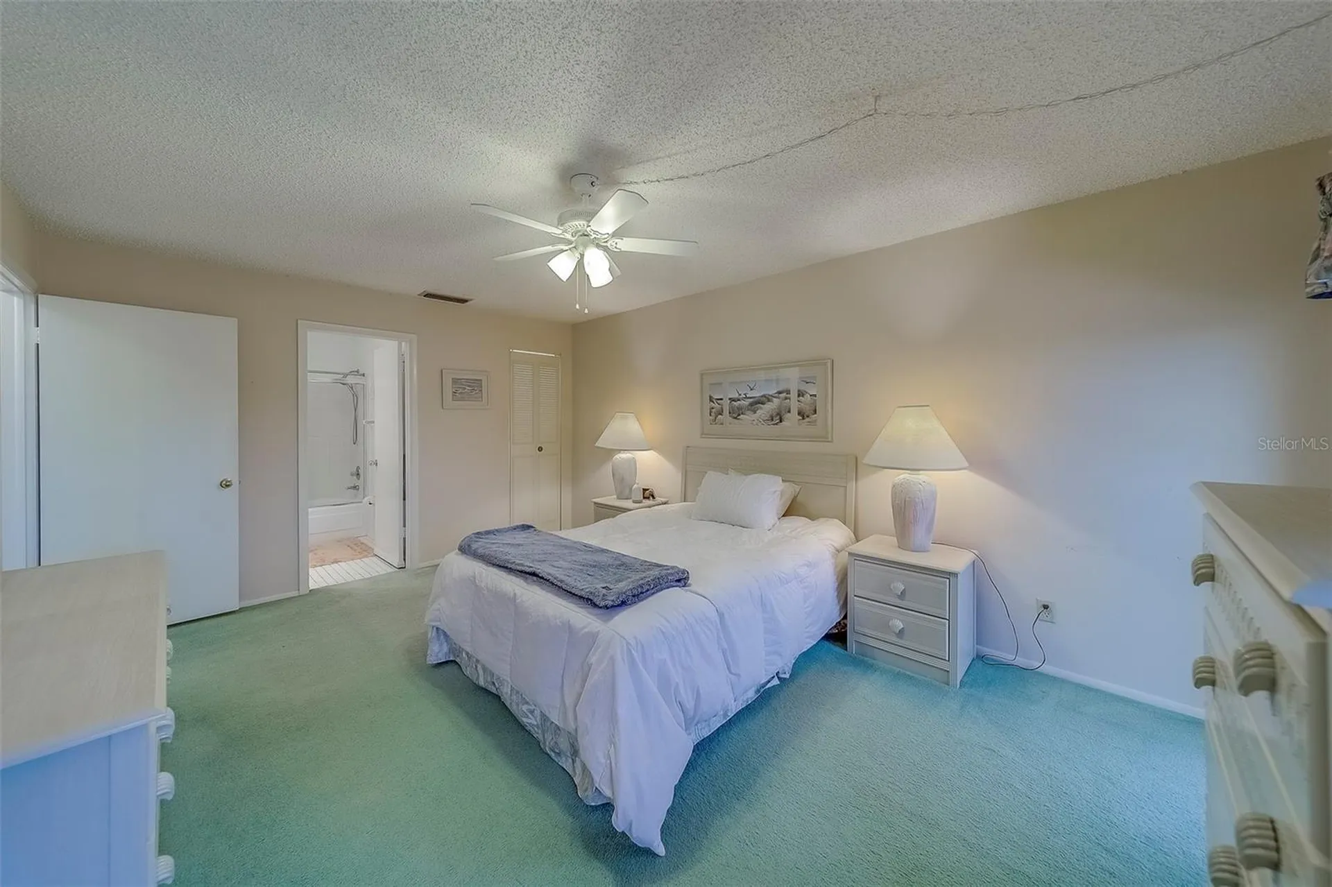 206 Dogwood Circle Seminole FL 33777